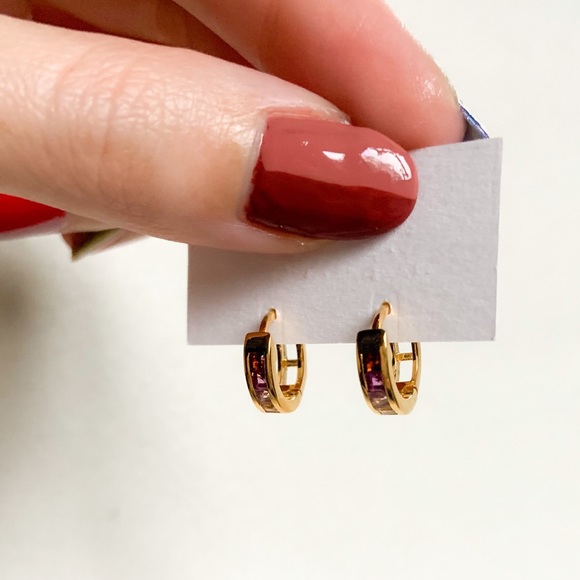18K Gold Garnet & Amethyst Gemstone Hoop Earrings - Picture 4 of 5